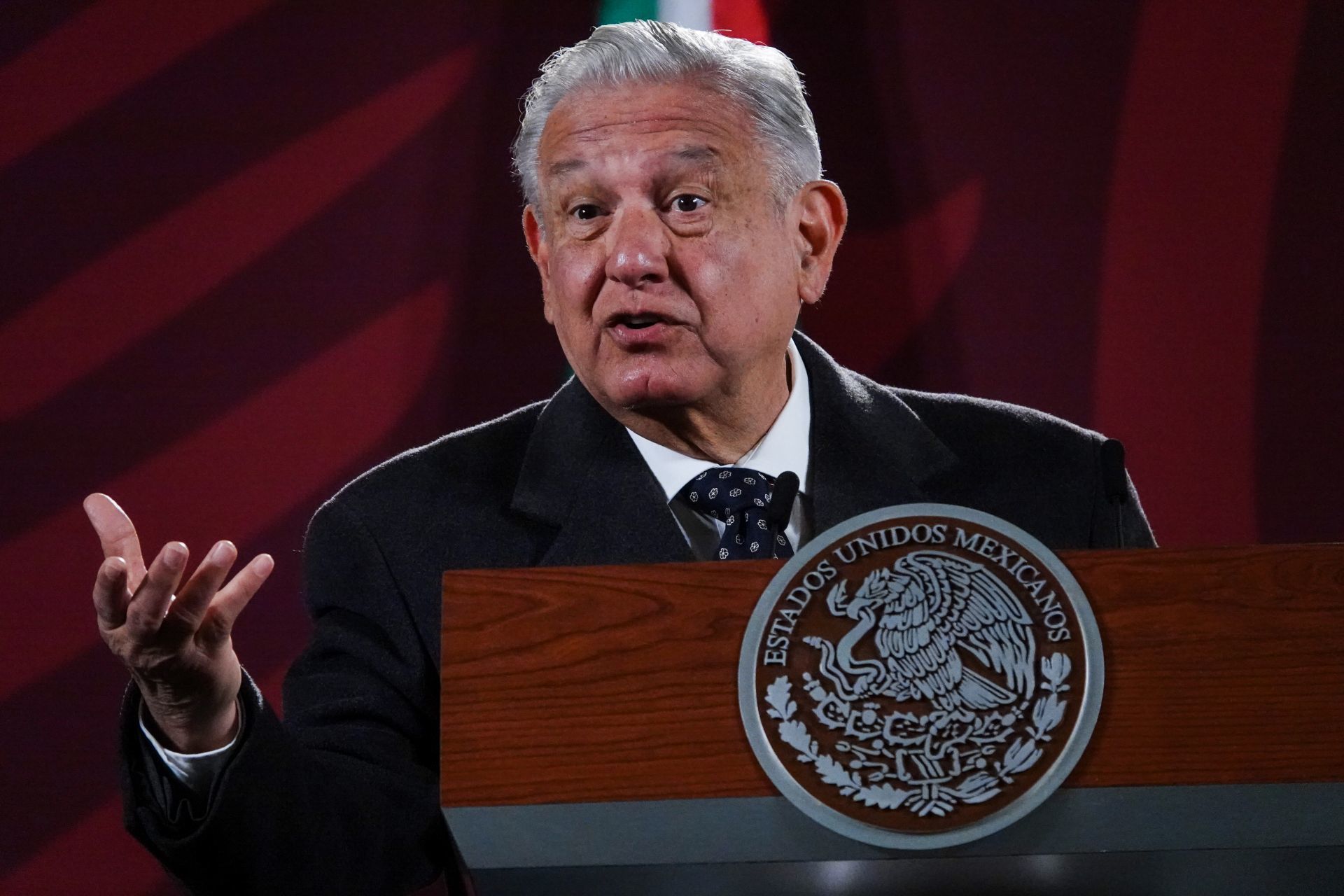 Por: Cortesía INE rechaza suspender mañaneras de AMLO