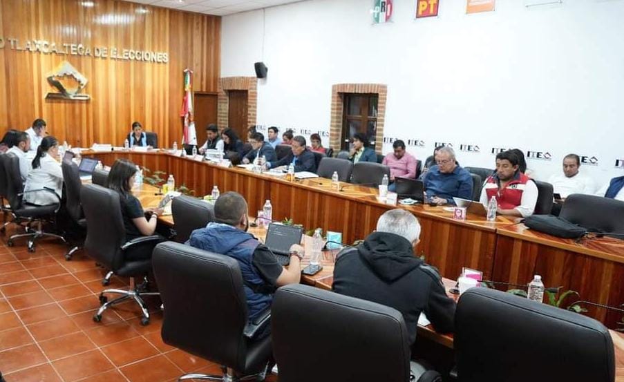 Por: Cortesía  Aprueba ITE candidaturas de Sigamos Haciendo Historia en Tlaxcala, a Fuerza y Corazón Por Tlaxcala le niegan cuatro registros