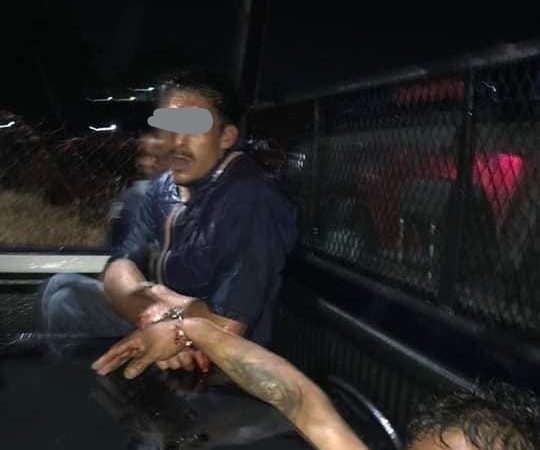 Ladrones se salvan de ser linchados en Apizaco