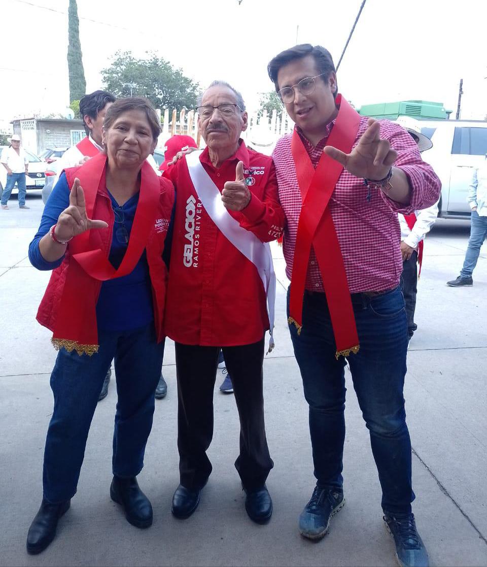 Por: Cortesía Lula Pineda Leonor Popócatl y Eduardo Rivera recorren Atlixco