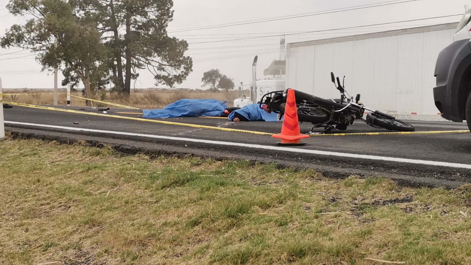 Por: Cortesía Dos jóvenes pierden la vida tras ser presuntamente atropellados en la México-Veracruz