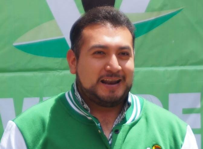 Por: Cortesía Señala Chava Santos campaña de desprestigio en su contra