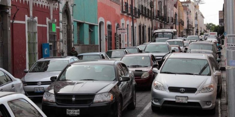 Reapertura de calles en el Centro Histórico de Puebla se definirá tras reunión entre autoridades y líderes de ambulantes
