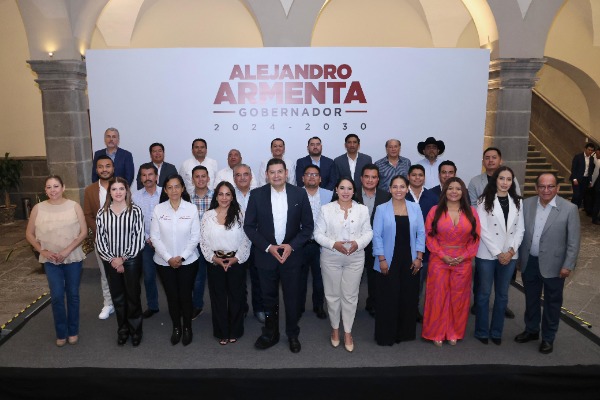 Armenta inicia revisión de proyecto con alcaldes electos 