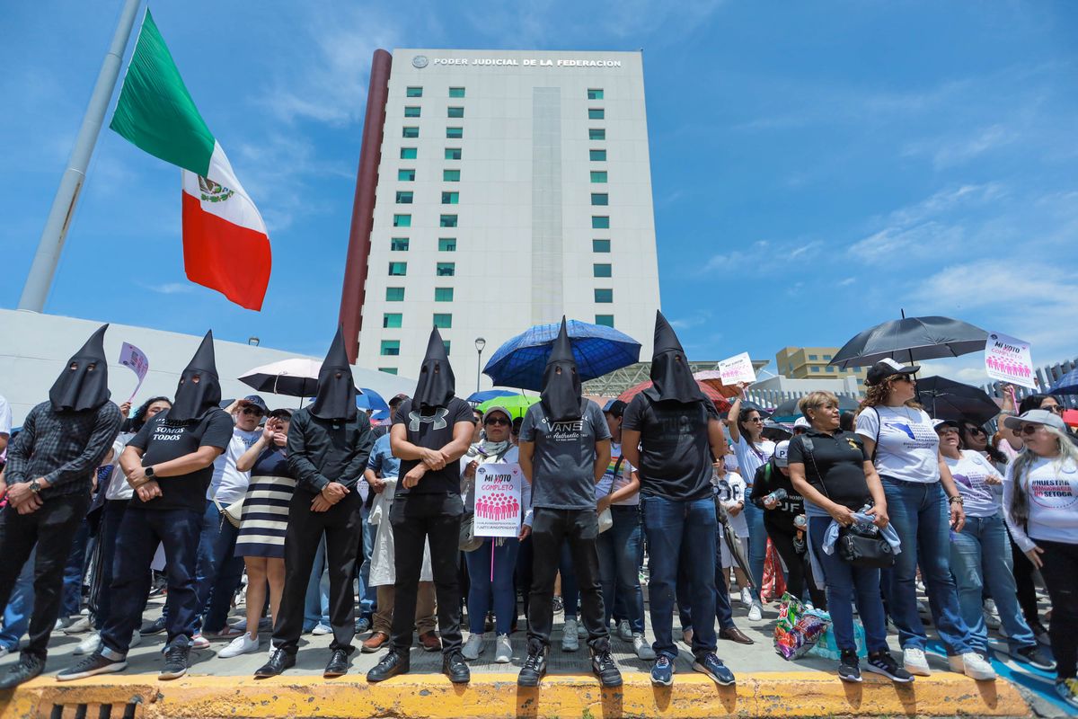 Por: Cortesía Trabajadores del Poder Judicial en Puebla inician paro indefinido contra Reforma de AMLO