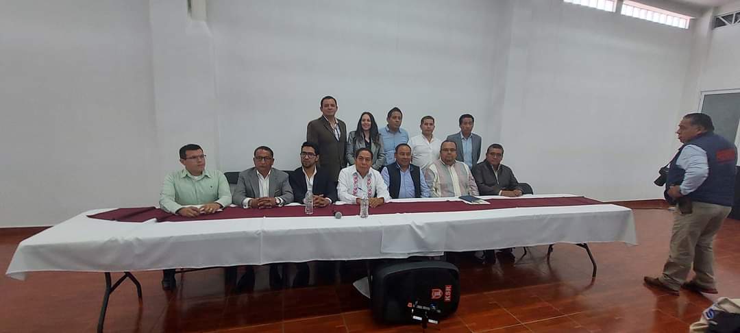 Todos los miembros del nuevo gabinete en Apizaco cuentan con preparación: Javier Rivera