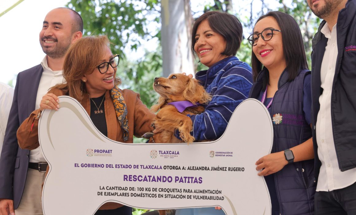 Cumple Lorena Cuéllar compromiso con animales abandonados y rescatados