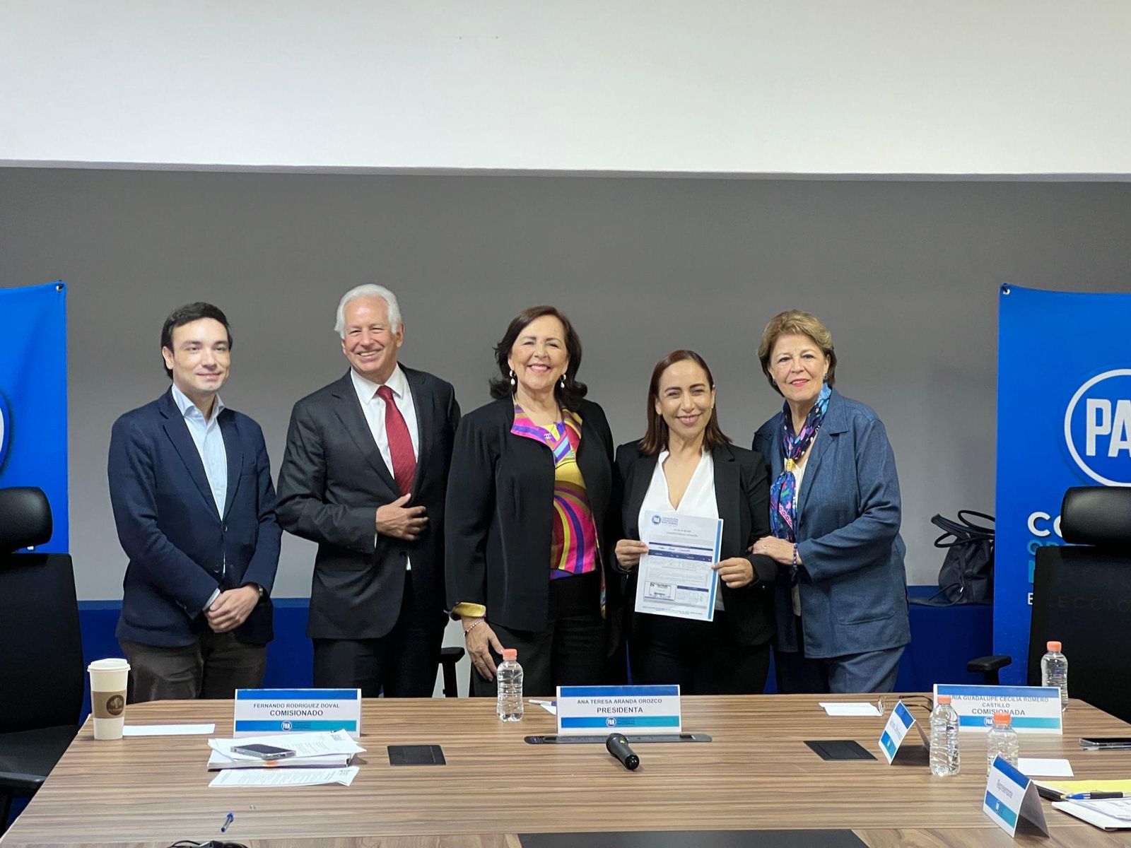 Adriana Dávila inicia campaña en busca de la dirigencia nacional del PAN