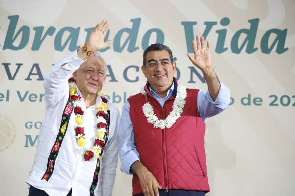 Por: Cortesía Gobernador de Puebla respalda aprobación ciudadana a gobierno de AMLO