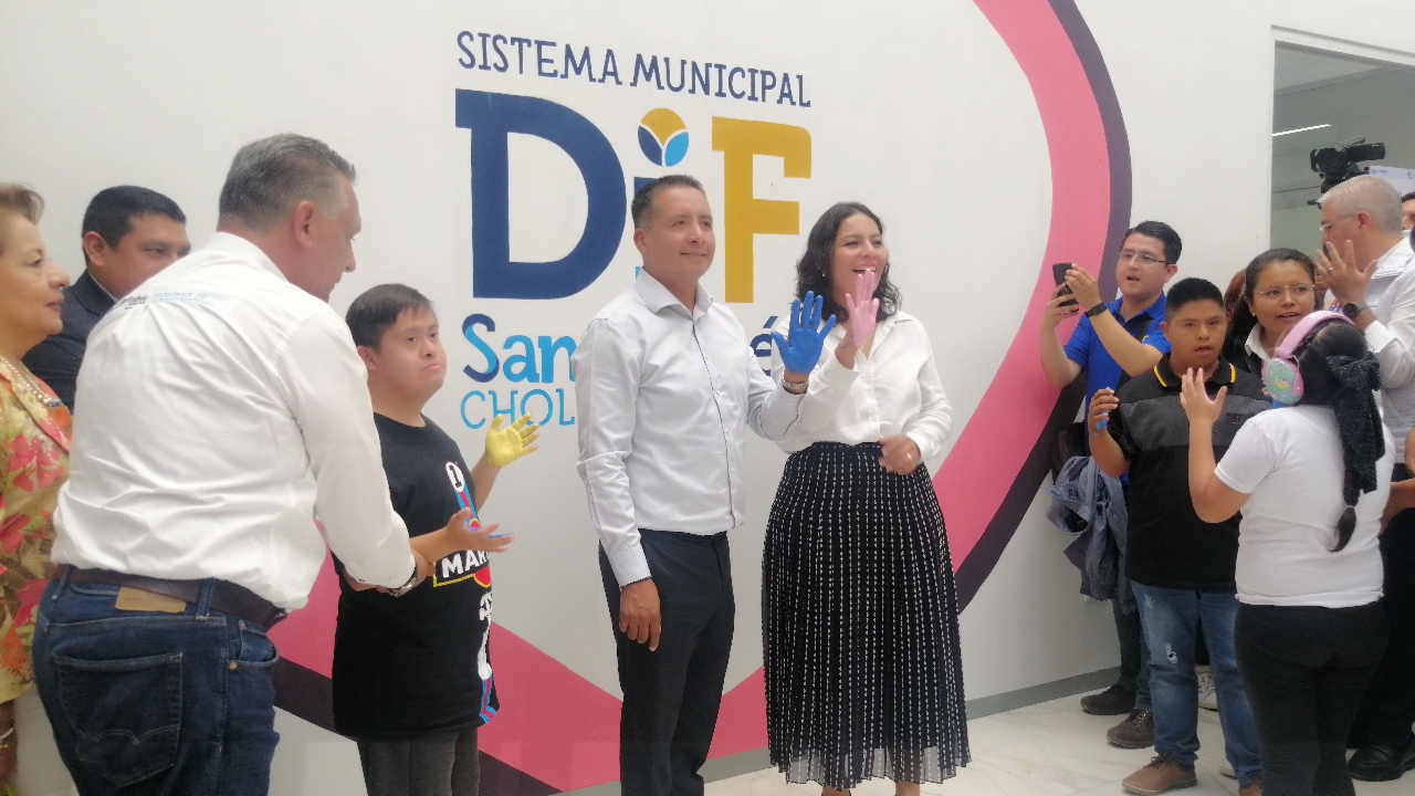 Por: Cortesía Lula Pineda Consolida Edmundo Tlatehui segunda fase del SMDIF en San Andrés Cholula