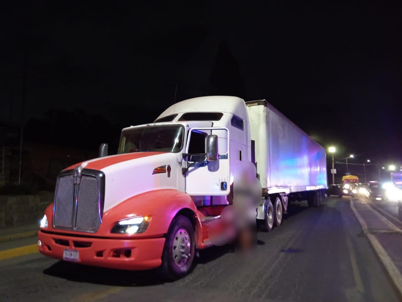 sach detiene a posibles roba trailer 3jpg