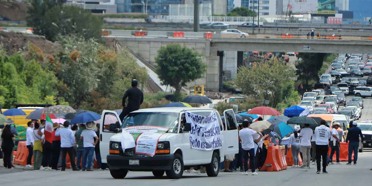 Por: Cortesía Trabajadores del Poder Judicial Federal marchan contra la reforma judicial en Puebla