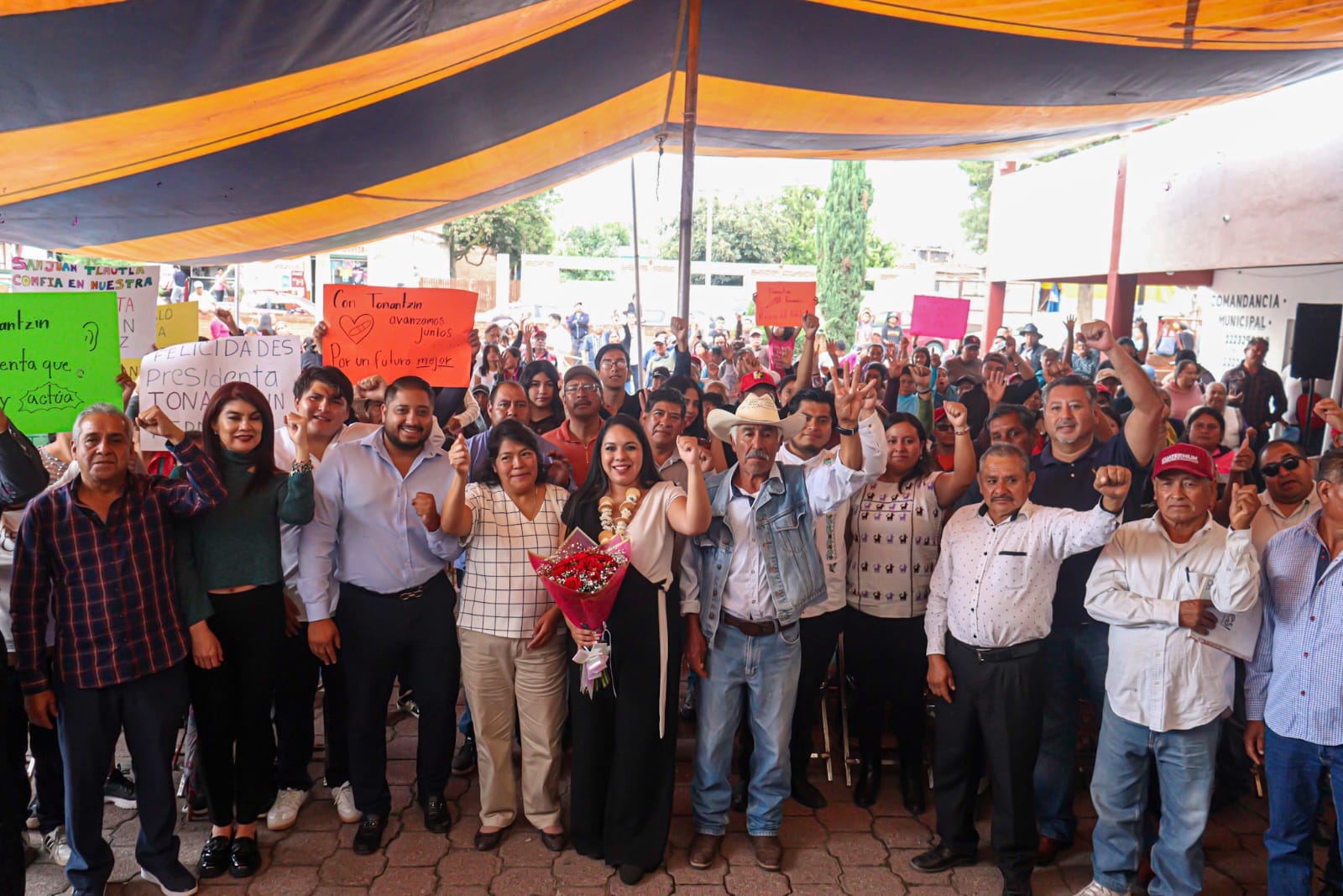 Comunicado oficial "Por primera vez, una autoridad electa regresa con el pueblo": Pobladores de San Juan Tlautla a Tonantzin Fernández
