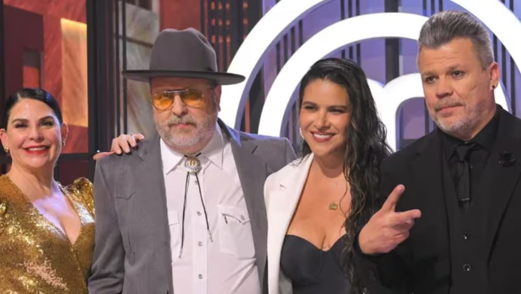 Por: Cortesía Litzy confirma romance