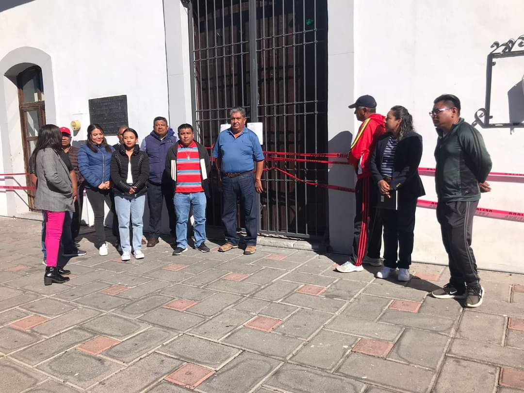 Por: Cortesía Cabildo de Santa Cruz Tlaxcala, se "voltea" contra edil interino