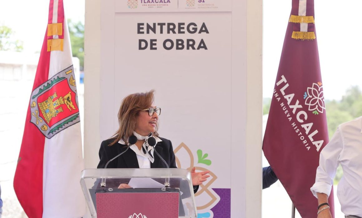 Entrega Lorena Cuéllar mejores vialidades en 5 municipios