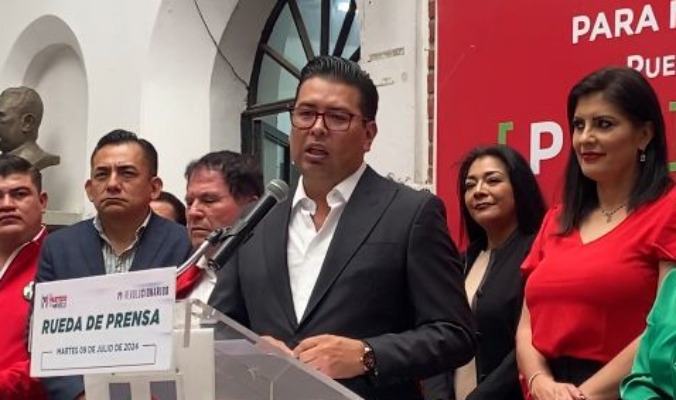 Néstor Camarillo acusa a Morena de encabezar descontento en Zacapoaxtla tras obtener senaduría