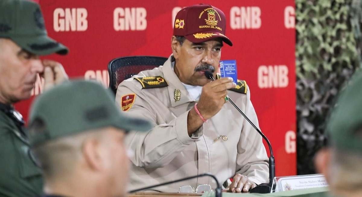 Por: Cortesía Ordenan desinstalar WhatsApp a policías y militares de Venezuela