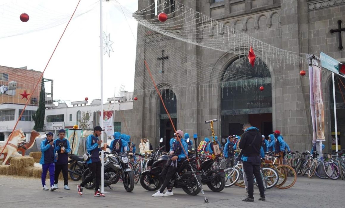 Por: Cortesía Peregrinos de Veracruz recorren en bicicleta hacia la Basílica de Guadalupe