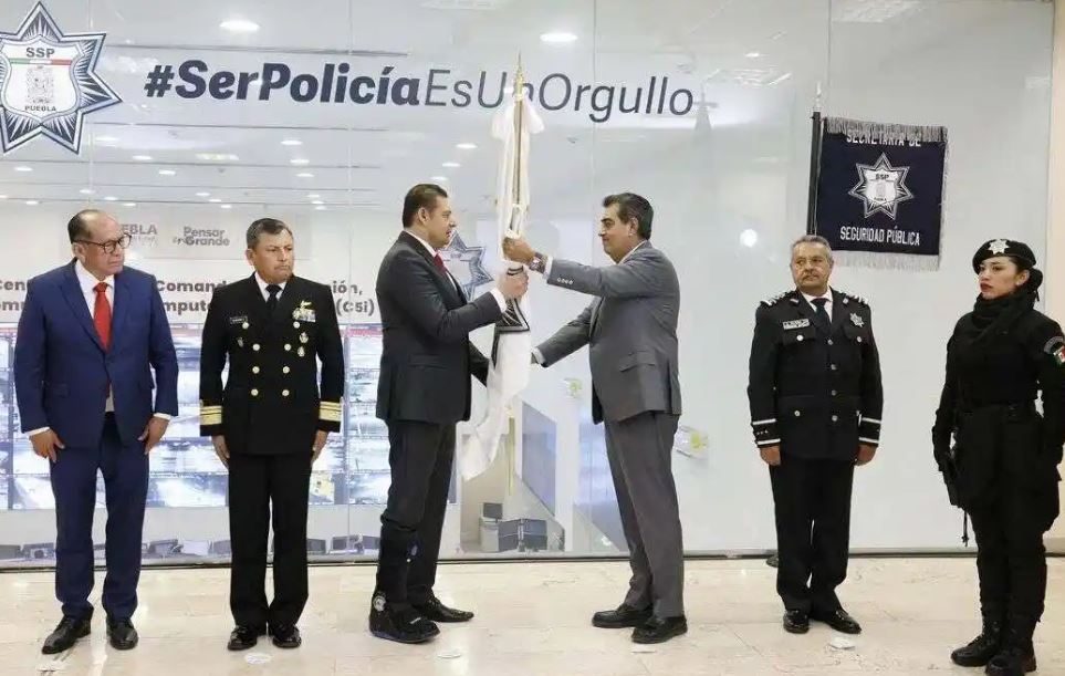 Foto: Cortesía Alejandro Armenta asume mando de seguridad en Puebla con planes innovadores