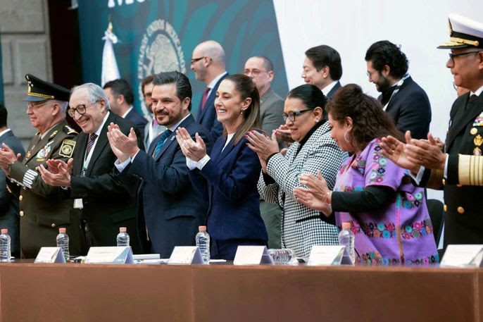 Foto: Cortesía IMSS impulsa salud, justicia laboral y aumento salarial para 2025