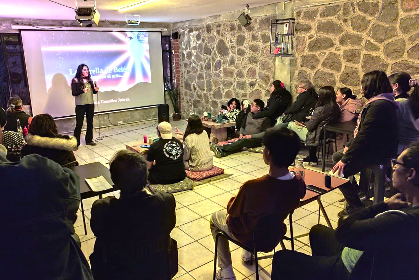 ¡Descubre la Verdad detrás de la Estrella de Belén con Adriana González Juárez!