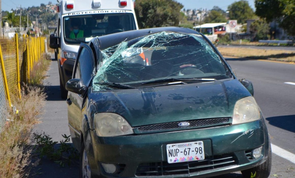 Por: Cortesía  Impactante choque en la carretera Tlaxcala-San Martín: un lesionado y caos vial