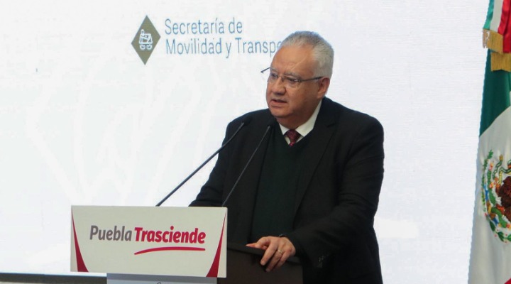 Operan al límite de su vigencia 40% de unidades del transporte público en Puebla