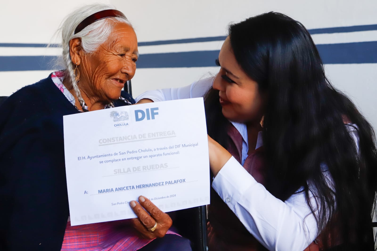 Comunicado oficial DIF Municipal y Gobierno de Cholula entregan aparatos funcionales a personas con discapacidad