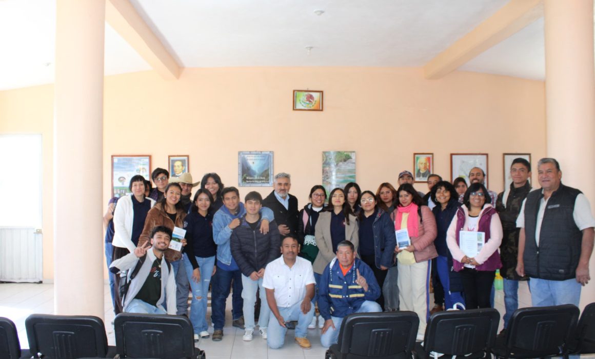 Por: Cortesía Estudiantes de la UATx entregan recursos educativos y ecológicos en Puebla