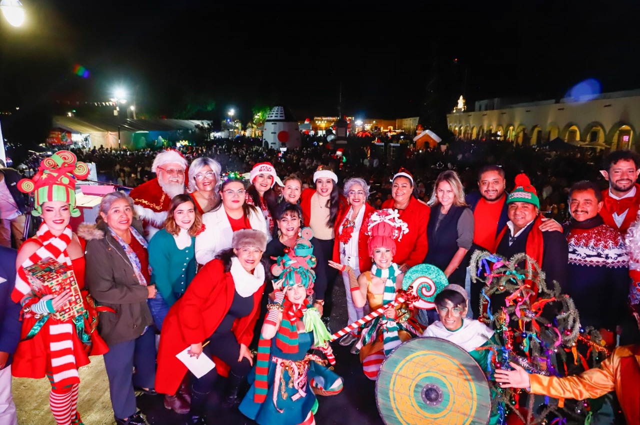 Comunicado oficial Realiza Gobierno de Cholula encendido del árbol navideño