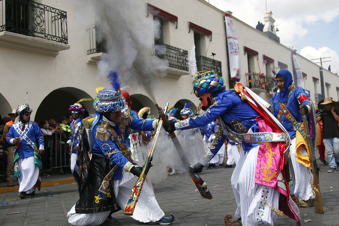 Por: Cortesía Bebidas alcohólicas y uso de pólvora serán regulados en carnavales de Puebla asegura Segob