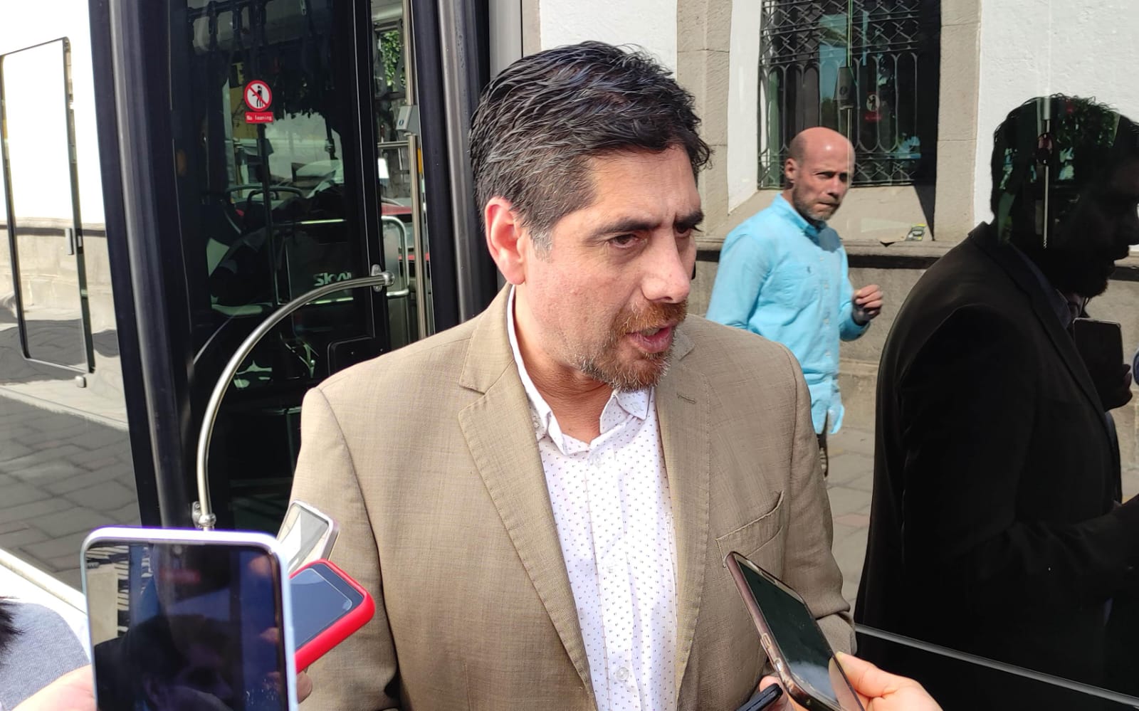 Podría Tlaxcala contar con vehículos eléctricos para movilidad urbana y en dependencias