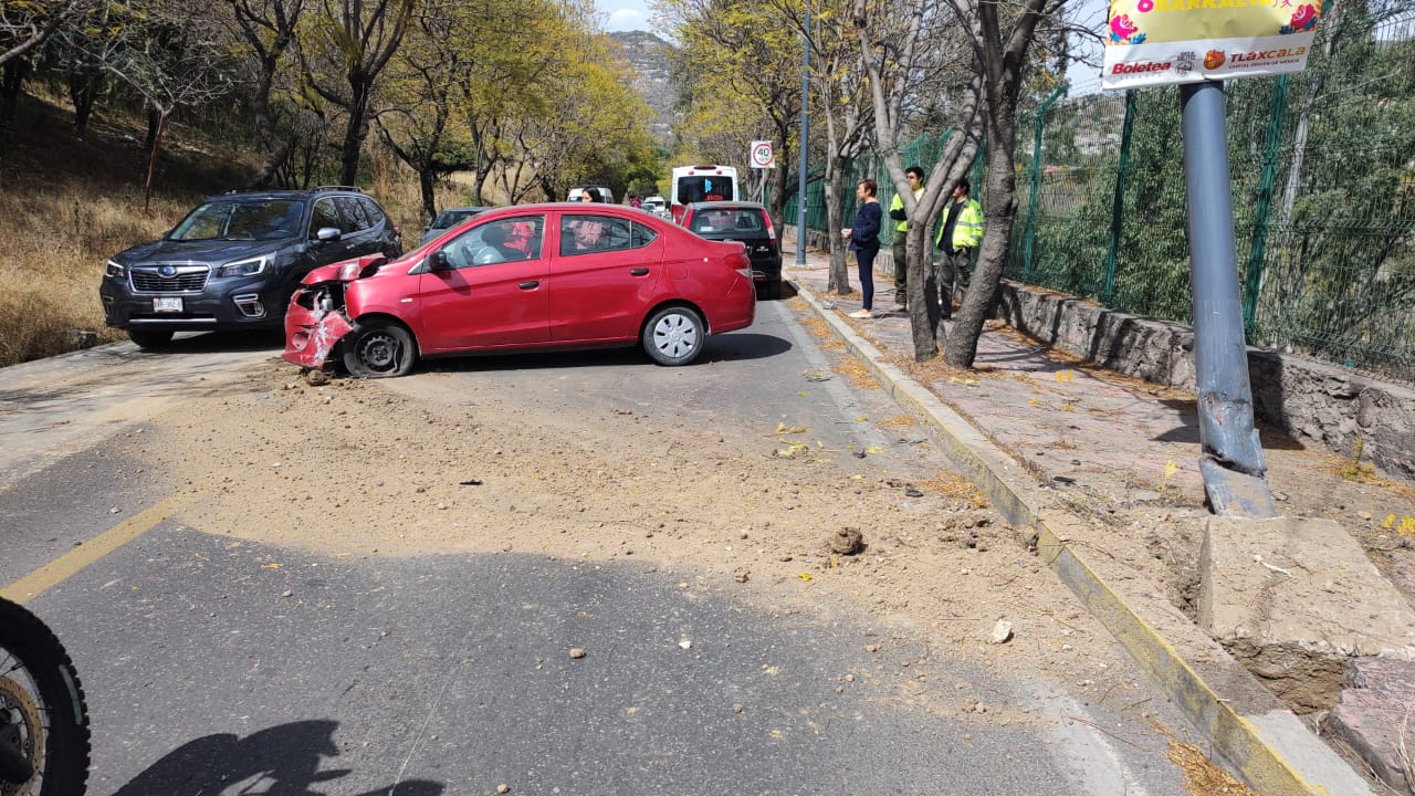 Por: Cortesía Accidente deja dos lesionados, en la Capital