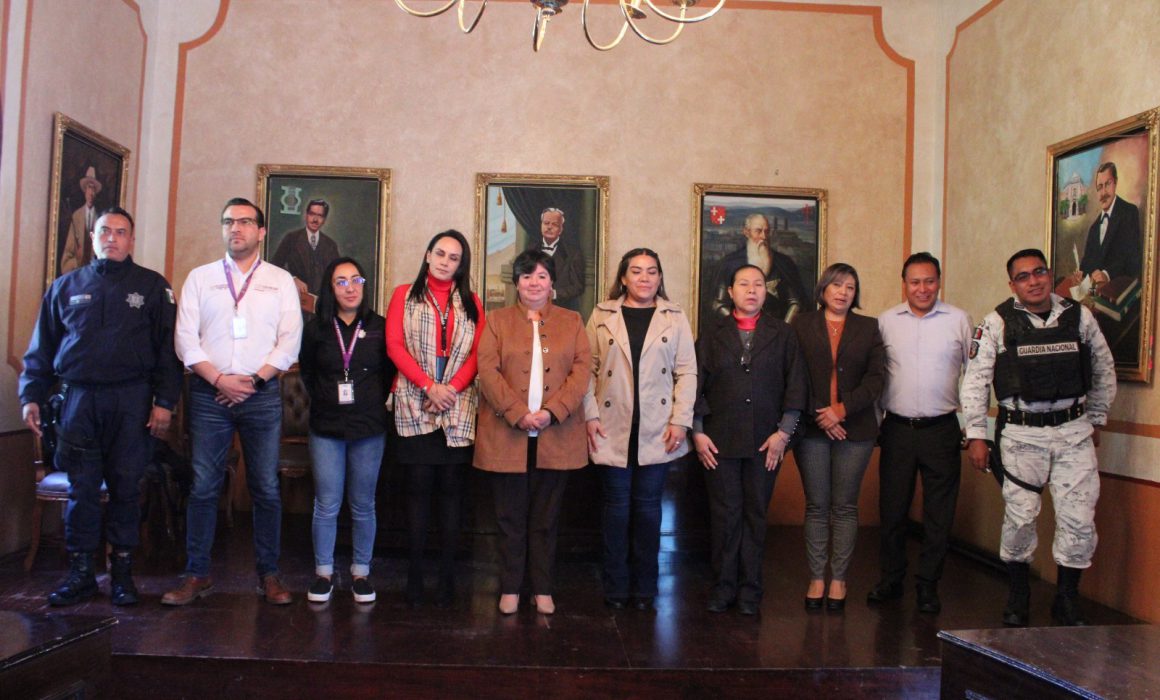 Preside Maribel Pérez Arenas sesión del Consejo de Seguridad Municipal