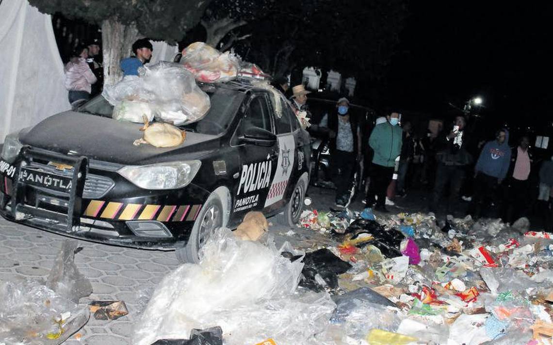 Protestan pobladores de Panotla; exigen cierre de relleno sanitario