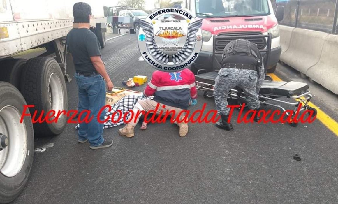 Muere mujer tras ser atropellada por tráiler en Hueyotlipan