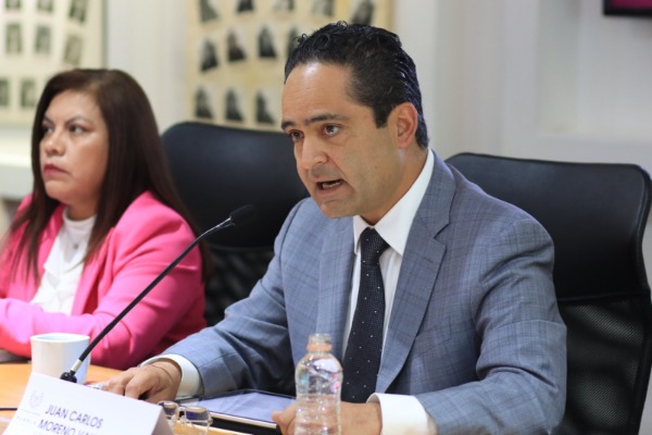 Hay investigaciones contra funcionarios estatales por proselitismo en horario laboral