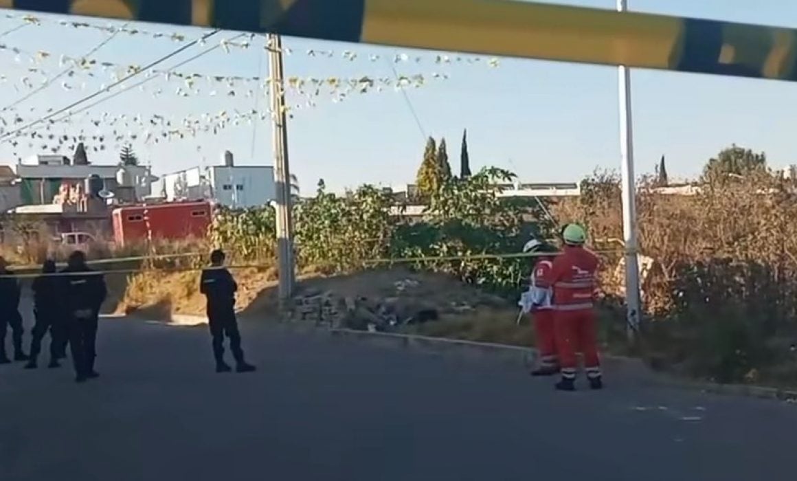 Localizan sin vida a hombre en plena vía pública de Huactzinco
