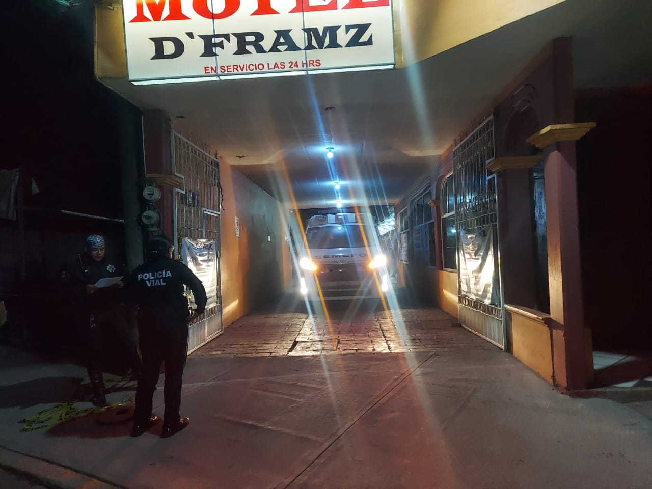 Muere hombre dentro de motel de Chiautempan: fue abandonado por su pareja