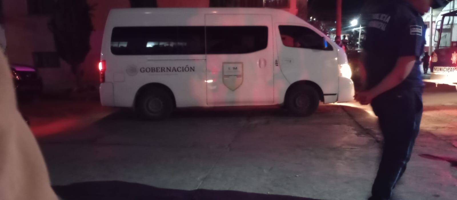 Operaciones Especiales de la SSC y Marina rescatan a 34 migrantes, en Nanacamilpa