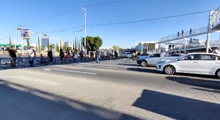 Por: Cortesía Gobierno de Puebla señala oportunismo político en manifestación de Vía Atlixcáyotl