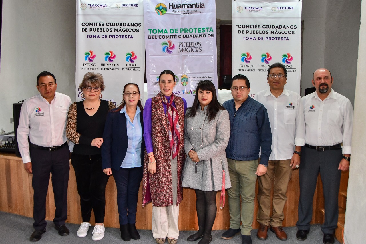 Toman protesta integrantes del comité ciudadano del pueblo mágico de Huamantla