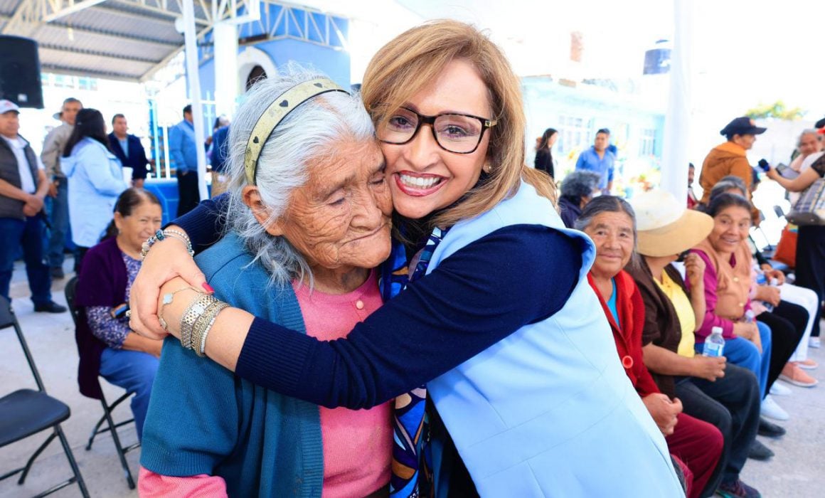 Refrenda Lorena Cuéllar compromiso para ampliar programas sociales