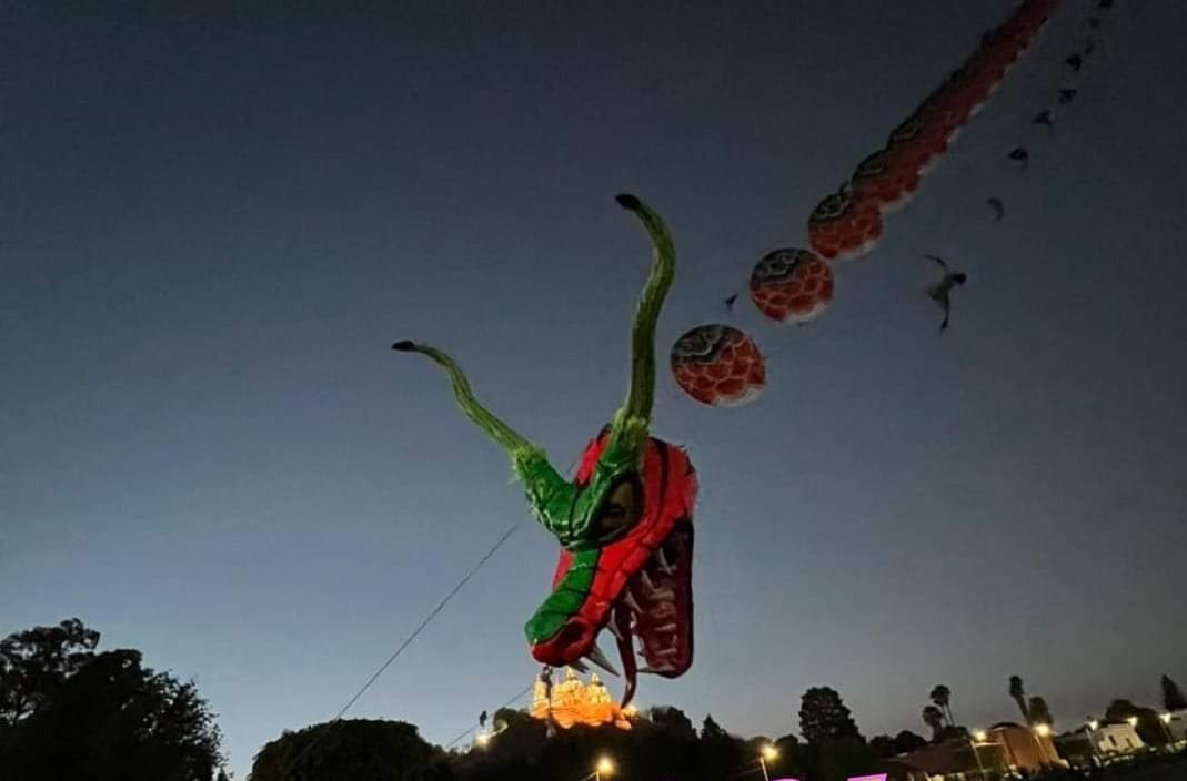 Por: Cortesía Lula Pineda Dan un día más a Festival Volarte “Tierra de Gigantes” en San Andrés Cholula
