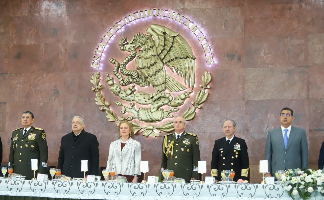 Por: Cortesía AMLO inaugura en Puebla complejo de la Industria Militar