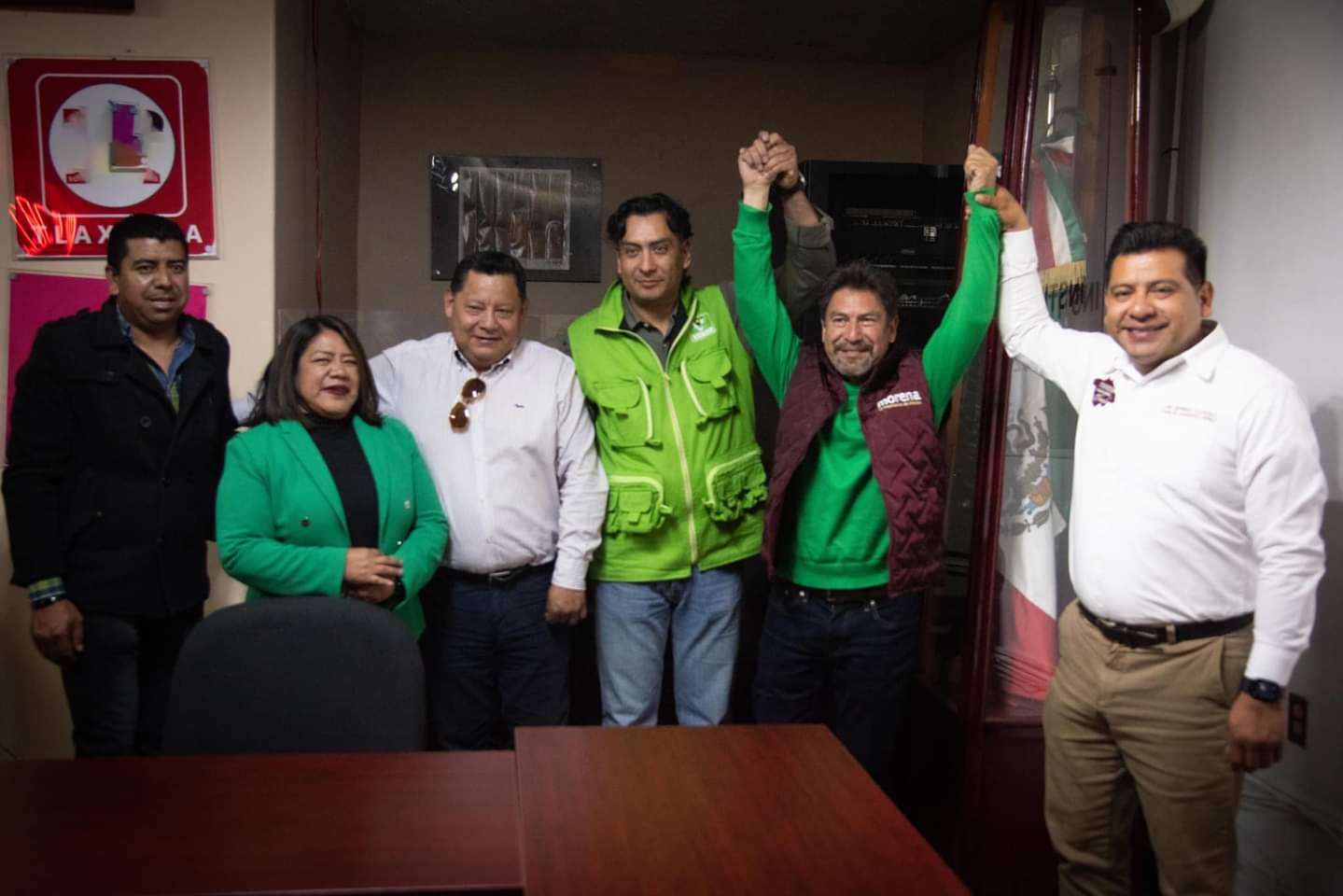 Por: Cortesía Se registra Ray Vázquez Conchas como candidato a diputado federal por el Distrito II
