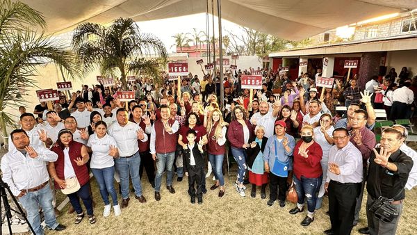 Por: Cortesía Lula Pineda Omar Pérez toma protesta a comités de la defensa de la 4T San Andrés Cholula