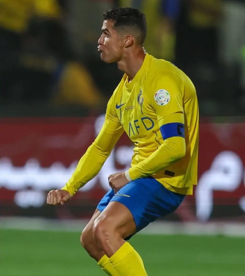 Por: Cortesía Cristiano Ronaldo es suspendido y multado por gesto obsceno en un partido