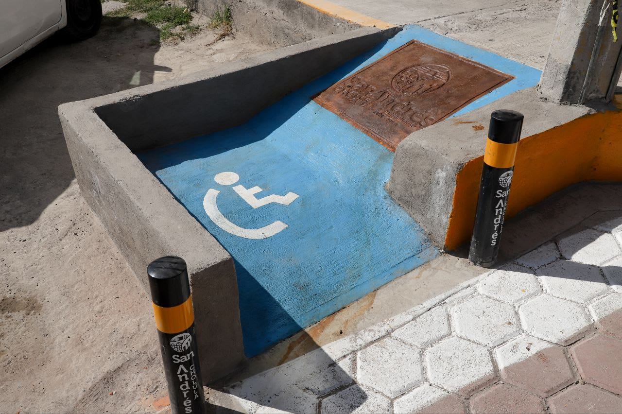 Comunicado oficial Entrega Mundo Tlatehui adoquinamiento de privadas en la colonia Concepción La Cruz